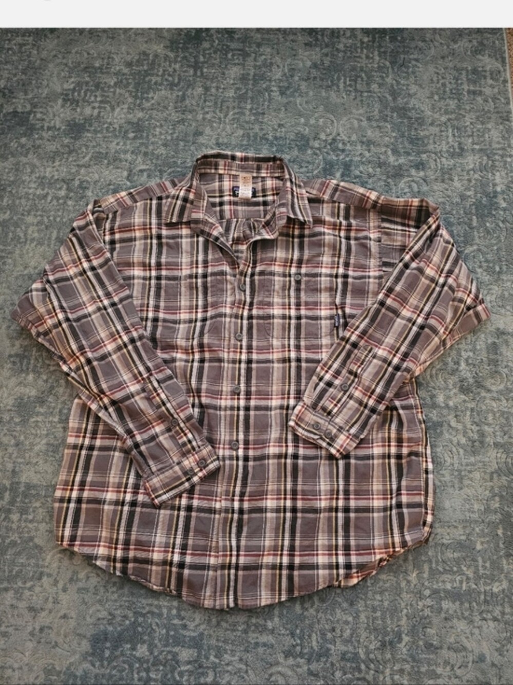 Patagonia Men's Plaid Button-Down Shirt Size XL